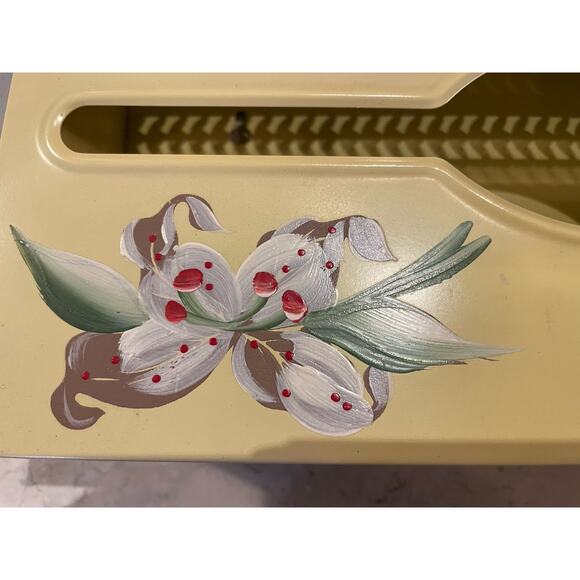 Vintage Metal Tissue Box Holder Cover Yellow With Flower Grecian Key Cut Out - Picture 3 of 10